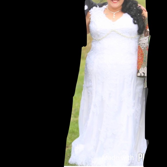 Alfred Angelo 22-24 - Picture 5 of 5